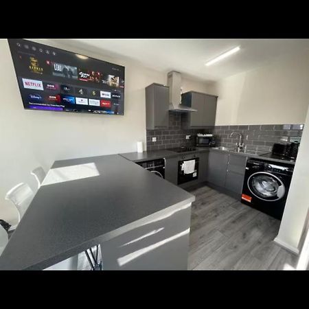 Newly Refurbished Apartment With Free Parking Flat 6 Liverpool Luaran gambar