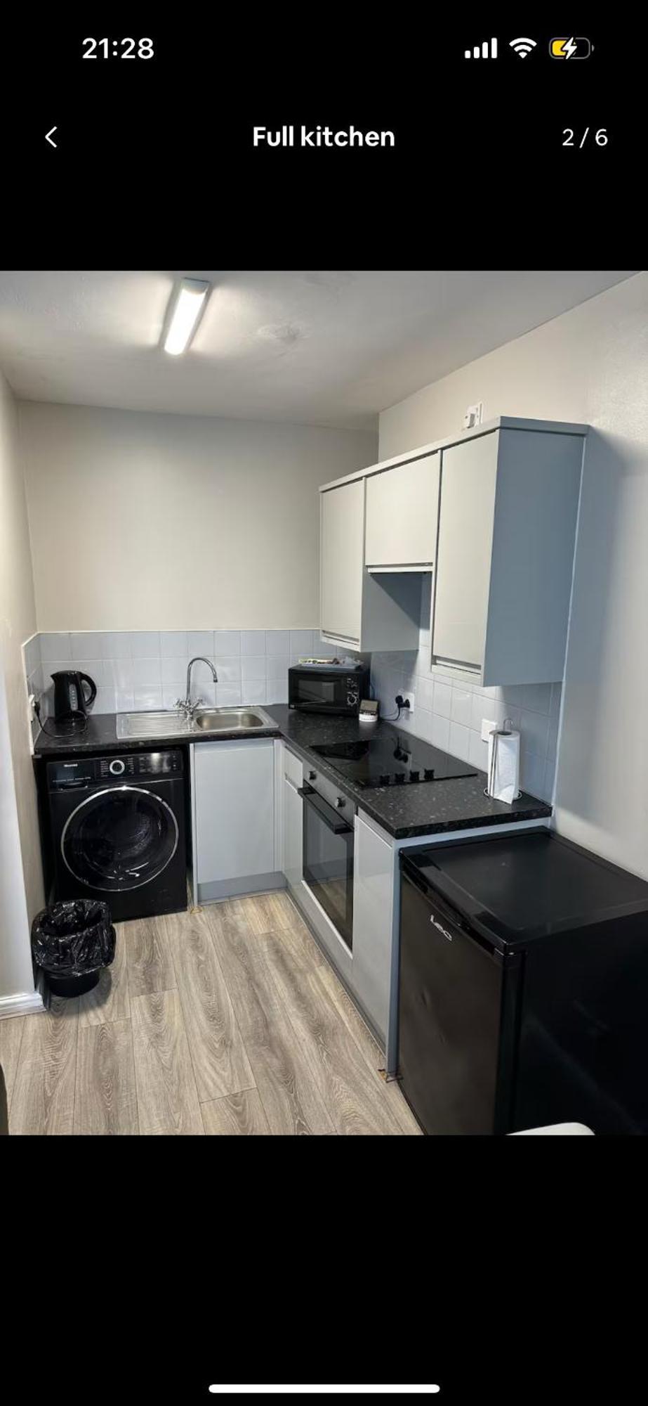 Newly Refurbished Apartment With Free Parking Flat 6 Liverpool Luaran gambar